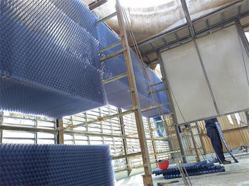 使用冷卻塔期間哪些事項需要注意？