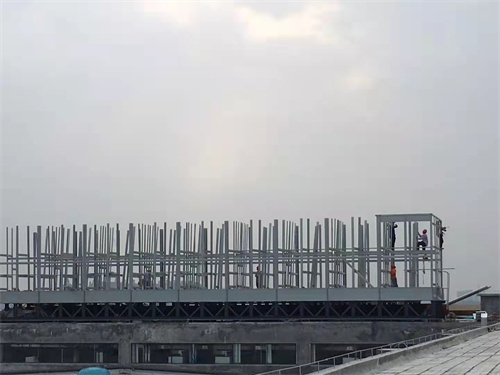 冷卻塔填料：中性化清洗劑的特點(冷卻塔填料清洗劑)