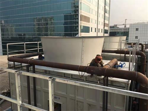 閉式冷卻塔填料拆換留意什么(山東密閉式冷卻塔更換