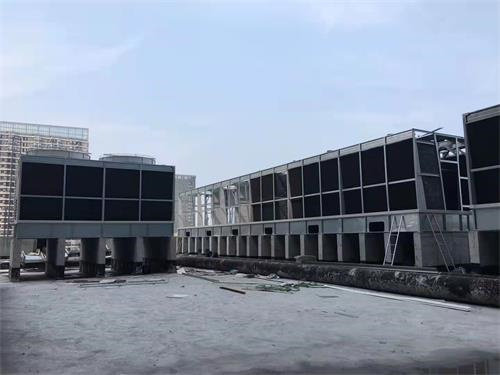 封閉式冷卻塔如何補水