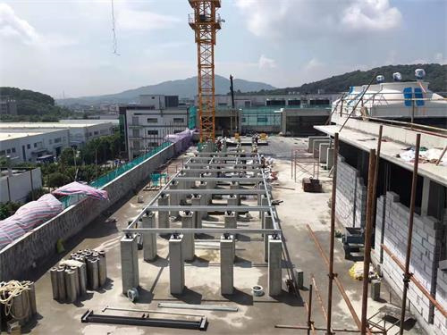 冷卻塔在中央空調(diào)設(shè)備中的作用？(冷卻塔機(jī)組的工作原