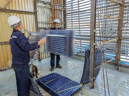 冷卻塔填料多少錢一噸(工業(yè)專用冷卻塔填料多少錢一臺)