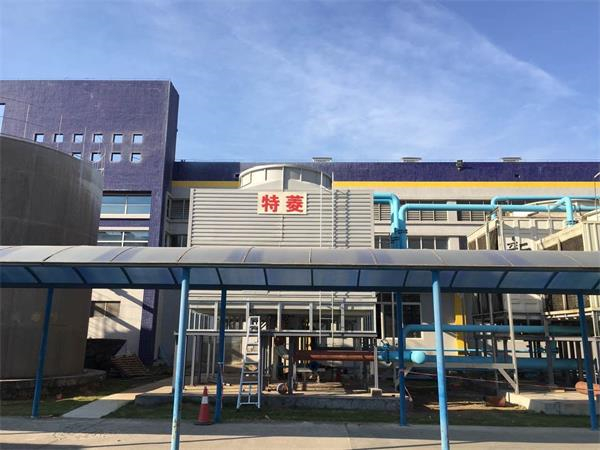 工業(yè)冷卻塔減少漂水損失的措施(夏天冷卻塔漂水率多